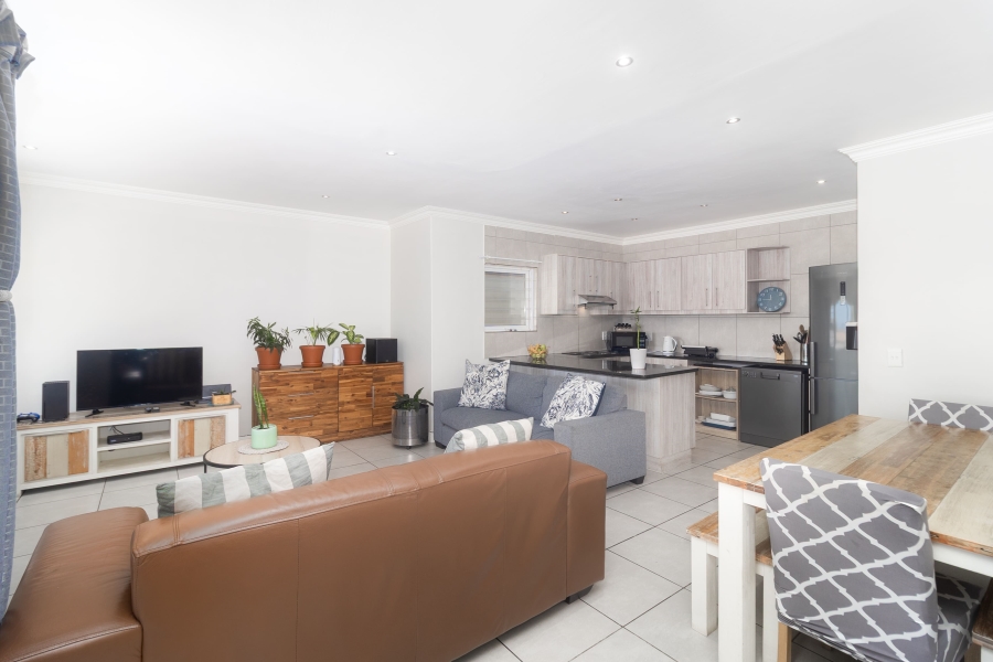 3 Bedroom Property for Sale in Protea Heights Western Cape